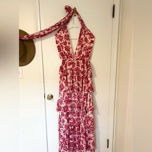 Aakaa Up + Coming Tiered Adjustable Halter Maxi Dress - Large.